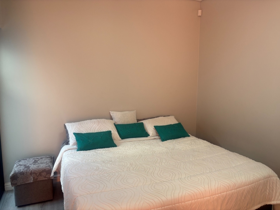 To Let 3 Bedroom Property for Rent in Sandown Western Cape